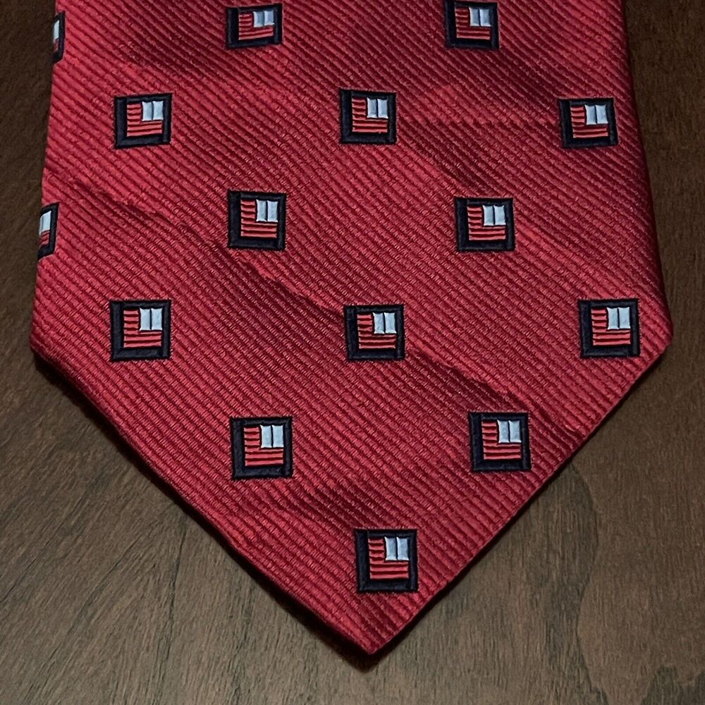 Vintage Genesis Red Blue 100% Italian Silk Men’s Neck Tie Made In Canada